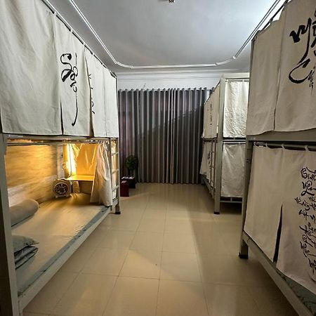 Home Tea An Yen Dorm ホーチミン市 エクステリア 写真