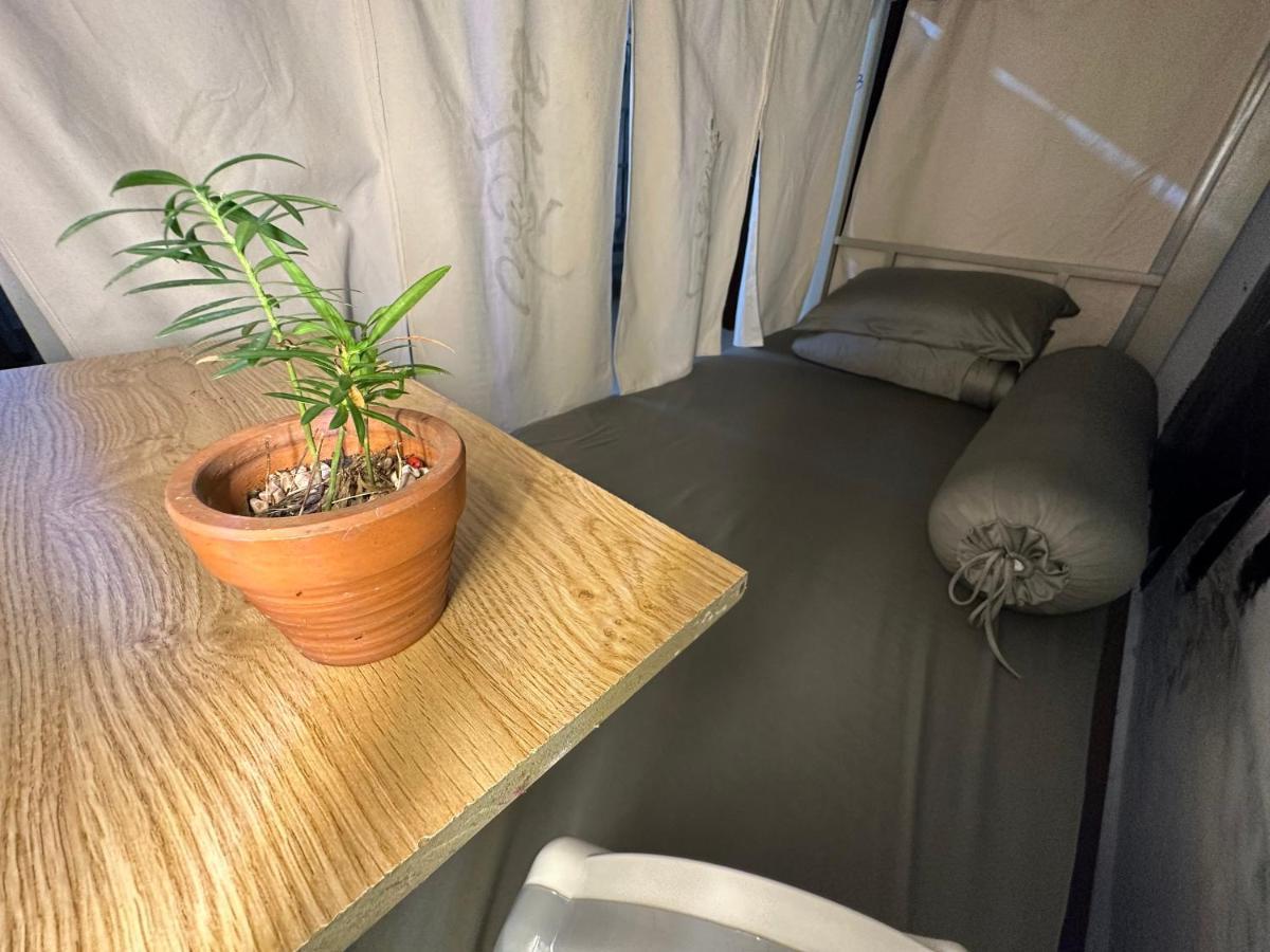 Home Tea An Yen Dorm ホーチミン市 エクステリア 写真
